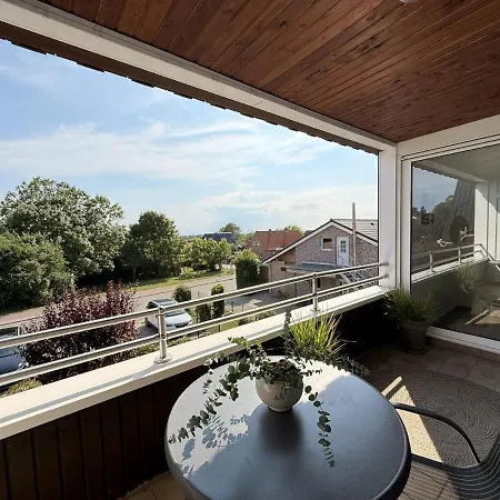 Inselblume 26 - Mit Balkon In Meeschendorf